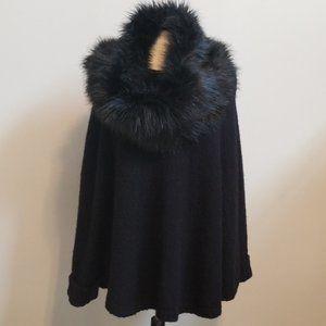 Michael Kors Poncho.Black L/XL Angora Fur Stunning